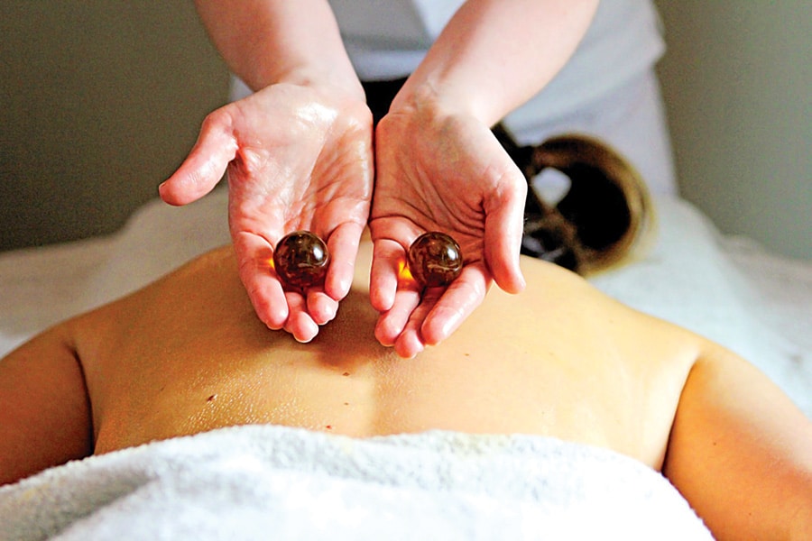 Masaż bursztynem &ndash; Hotel  Tristan